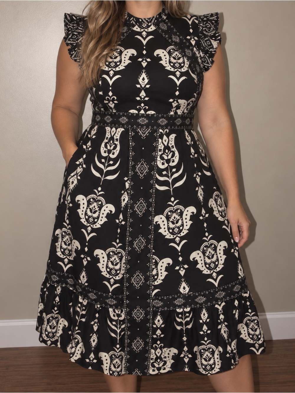 Lane Bryant Black White Plus Size Mock Neck Princess Bodice Midi Dress Size 14